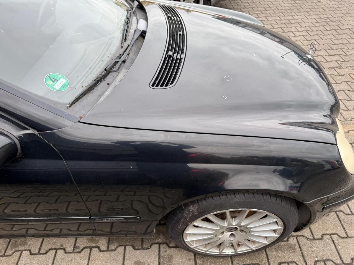 Mercedes C Klasse W203 original Kotflügel rechts 040 schwarz BJ04